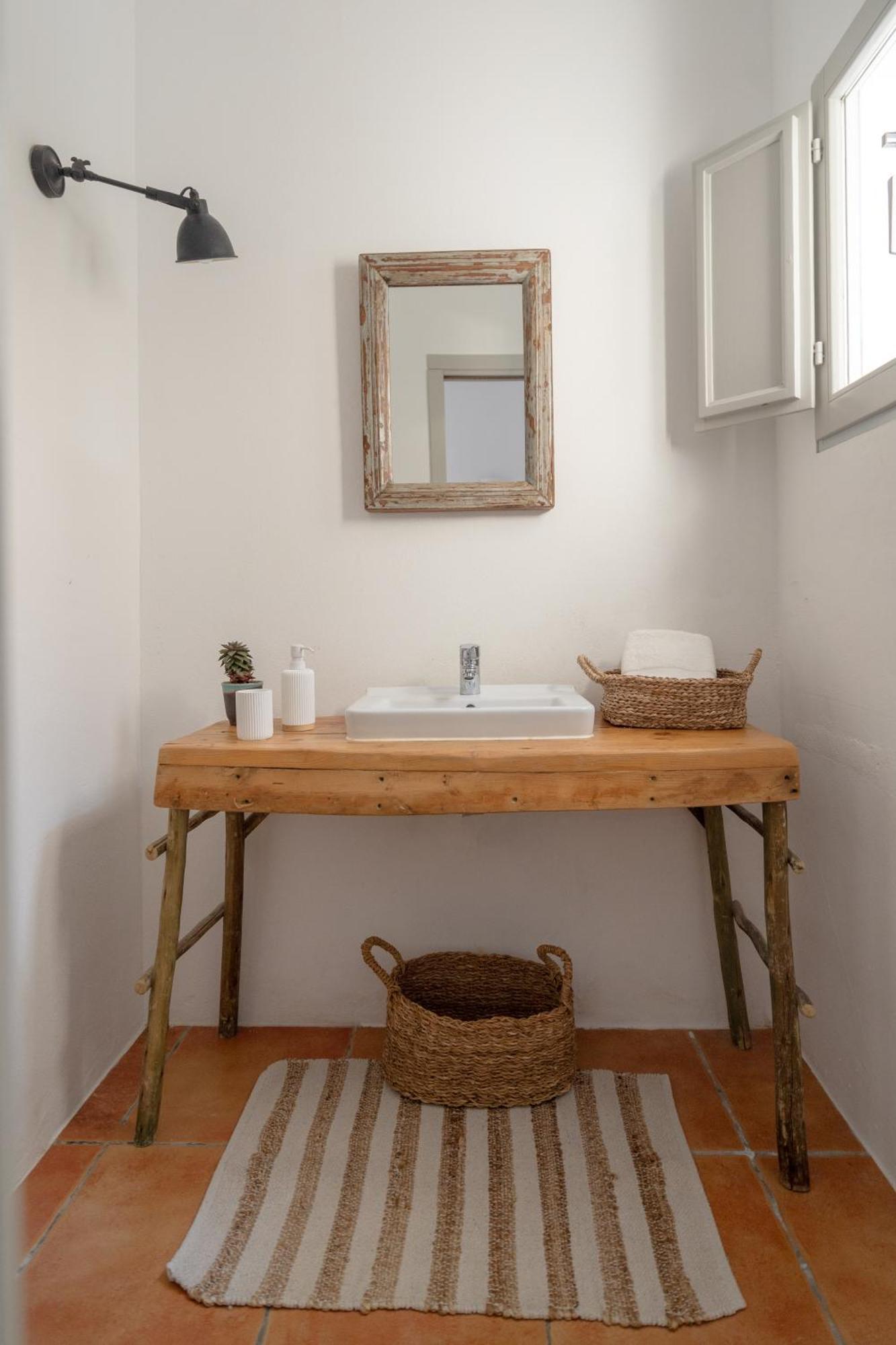 La Finca Agroturismo Can Bet Santa Eularia des Riu Luaran gambar